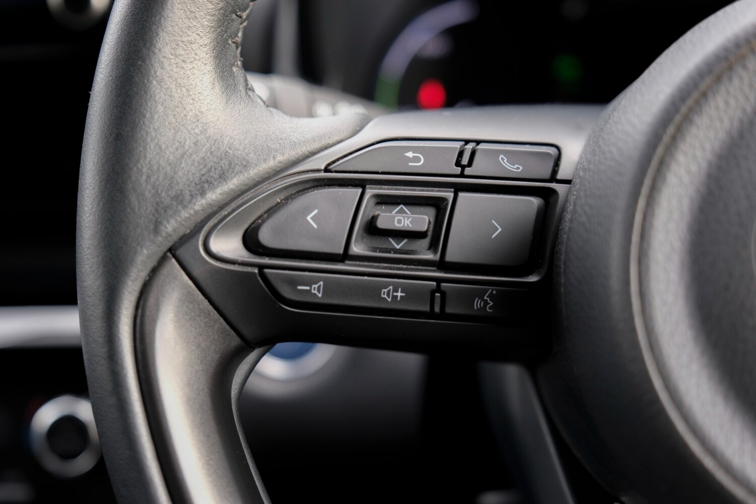 Used Toyota Yaris Cross 2024 for sale - 77461393: Photo 9