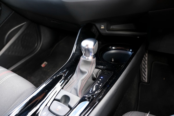 Used Toyota C-HR 2023 for sale - 75627010: Photo 32