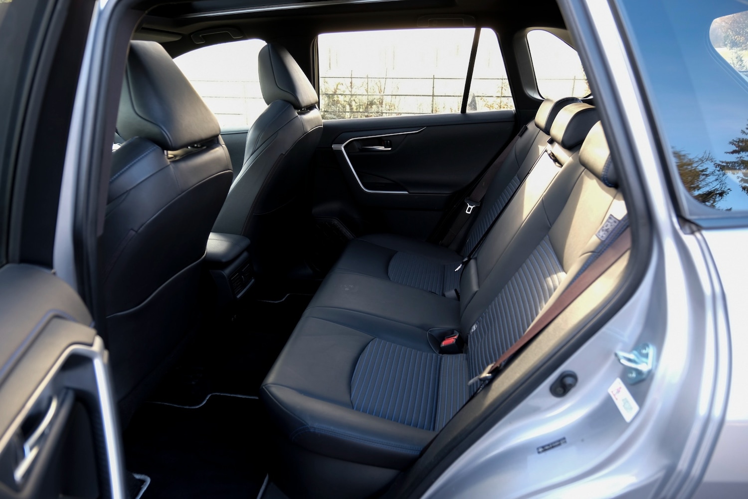 Used Toyota RAV4 2021 for sale - 76877477: Photo 40