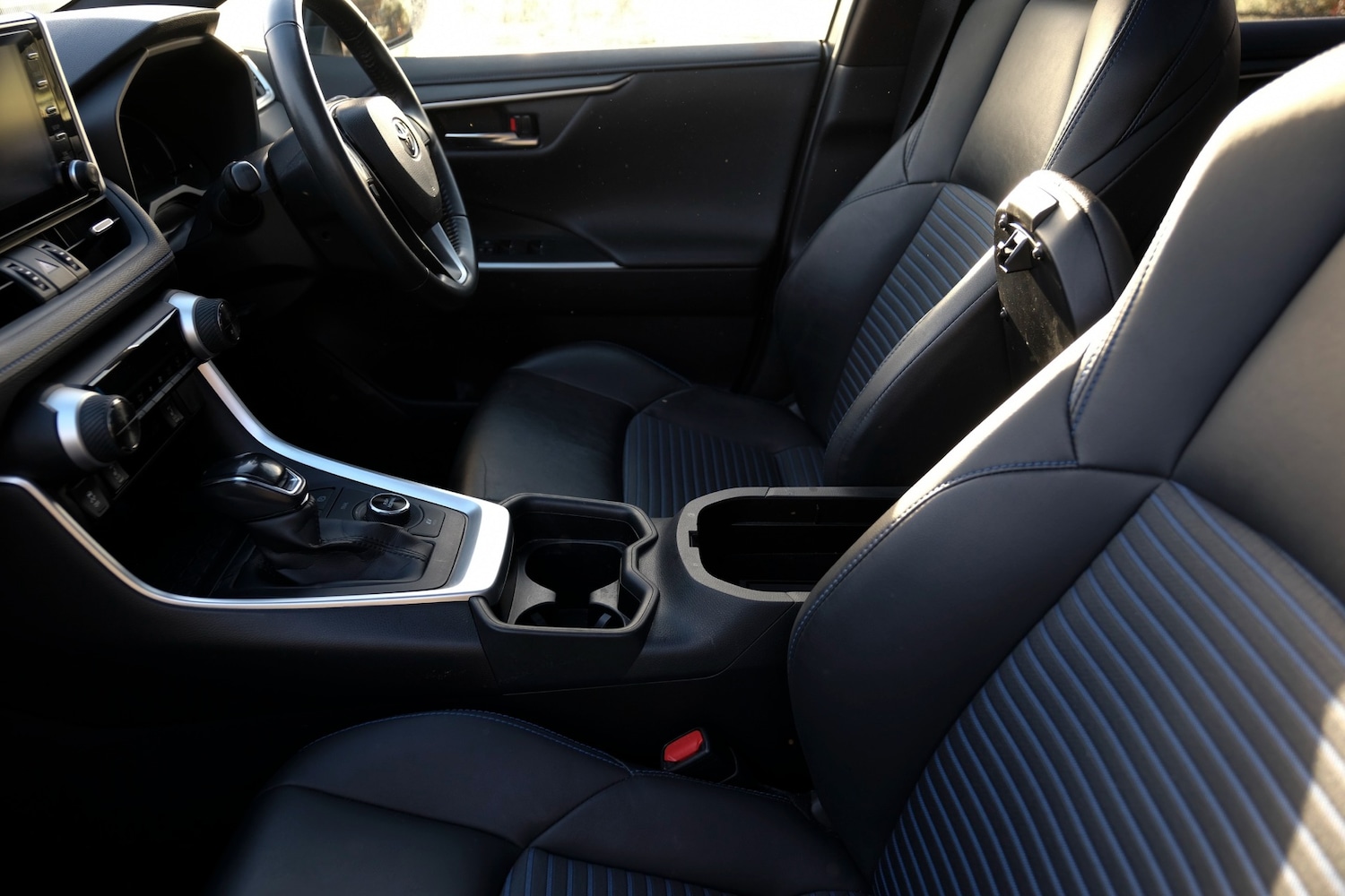 Used Toyota RAV4 2021 for sale - 76877477: Photo 48