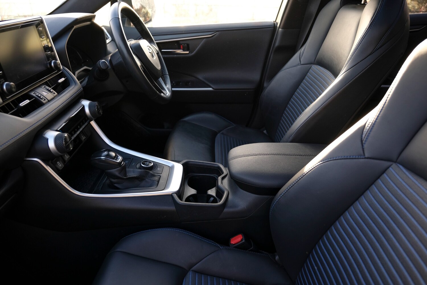 Used Toyota RAV4 2021 for sale - 76877477: Photo 49