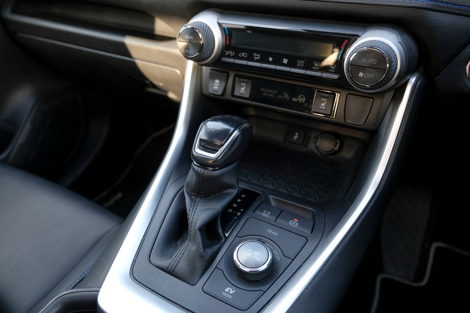 Used Toyota RAV4 2021 for sale - 76877477: Photo 50