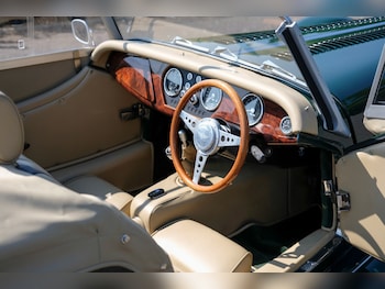 Used Morgan 4/4 2012 for sale - 79191084: Photo