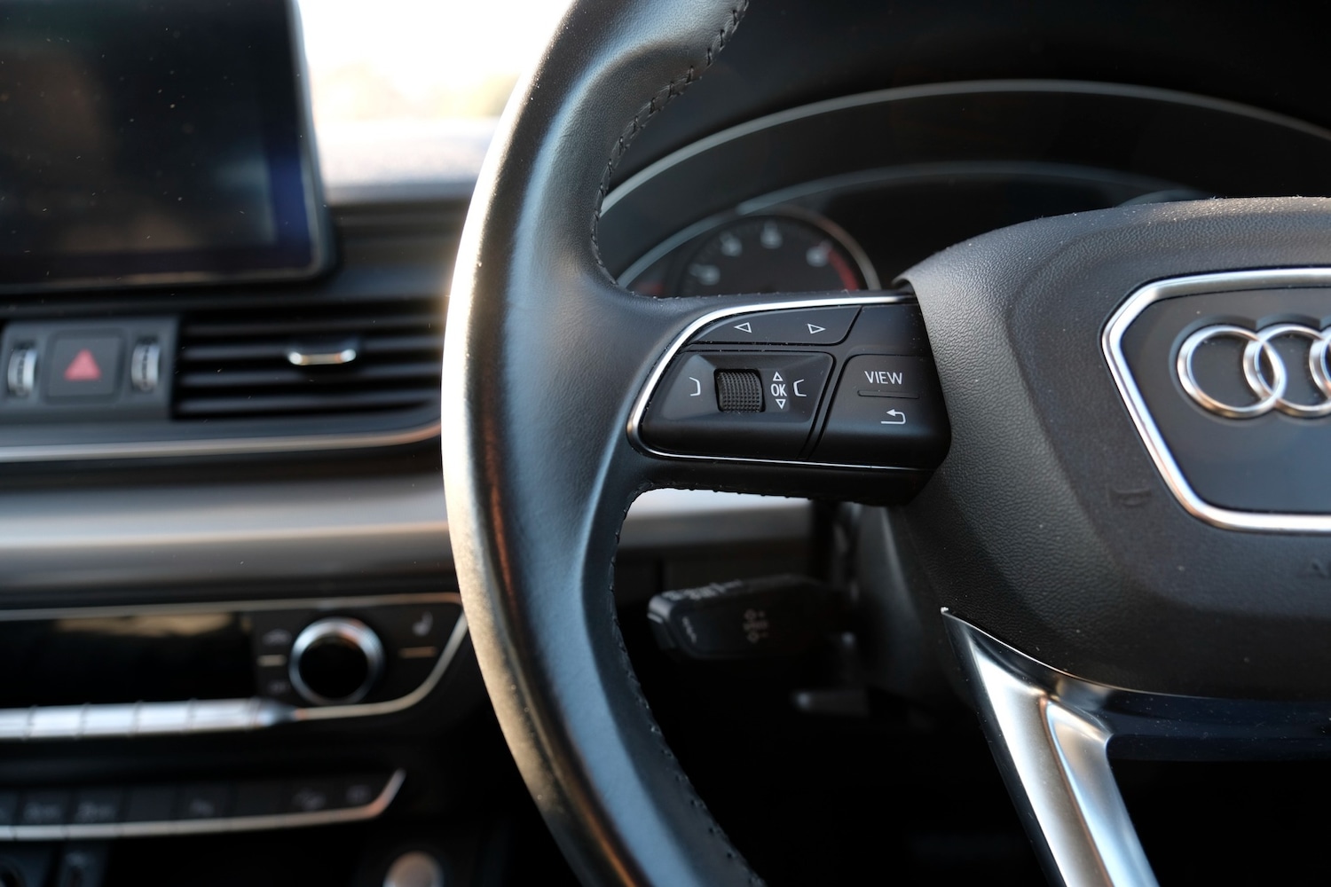 Used Audi Q5 2019 for sale - 76945295: Photo 55