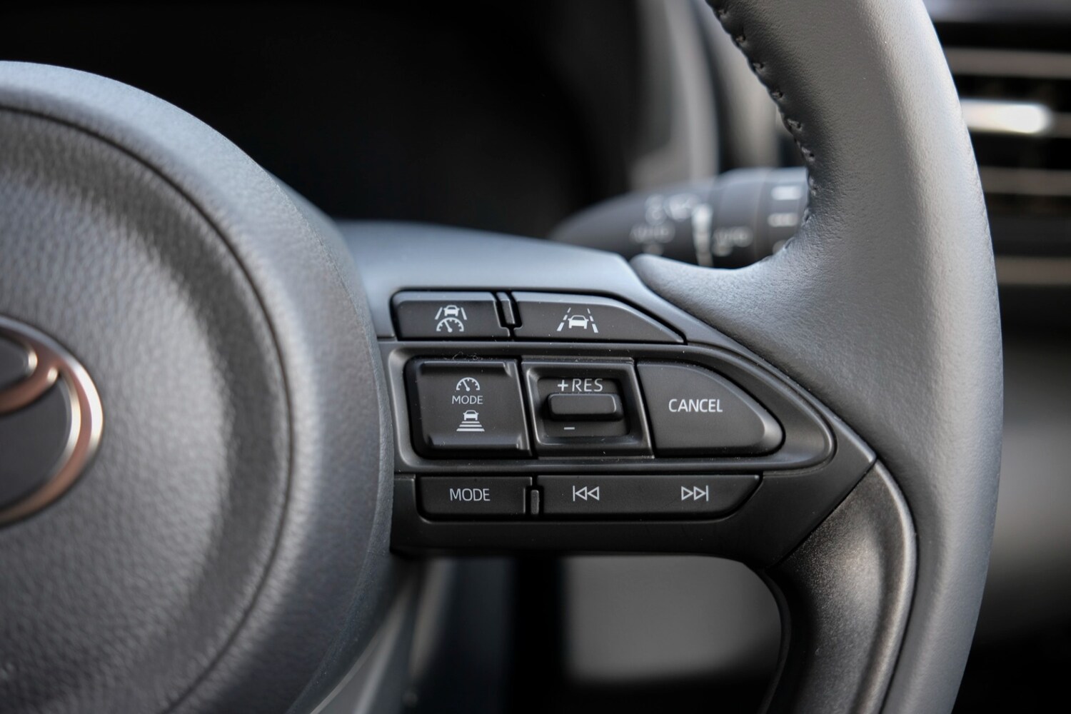 Used Toyota Yaris Cross 2025 for sale - 77676199: Photo 20