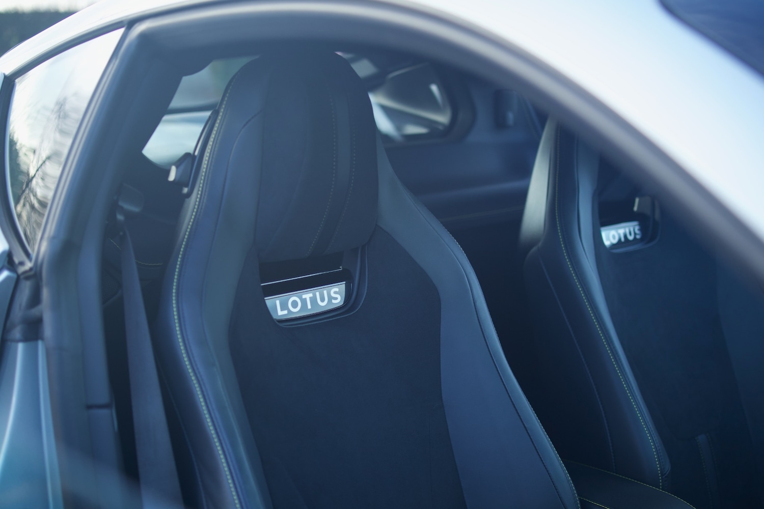 Used Lotus Emira 2024 for sale - 77271072: Photo 16