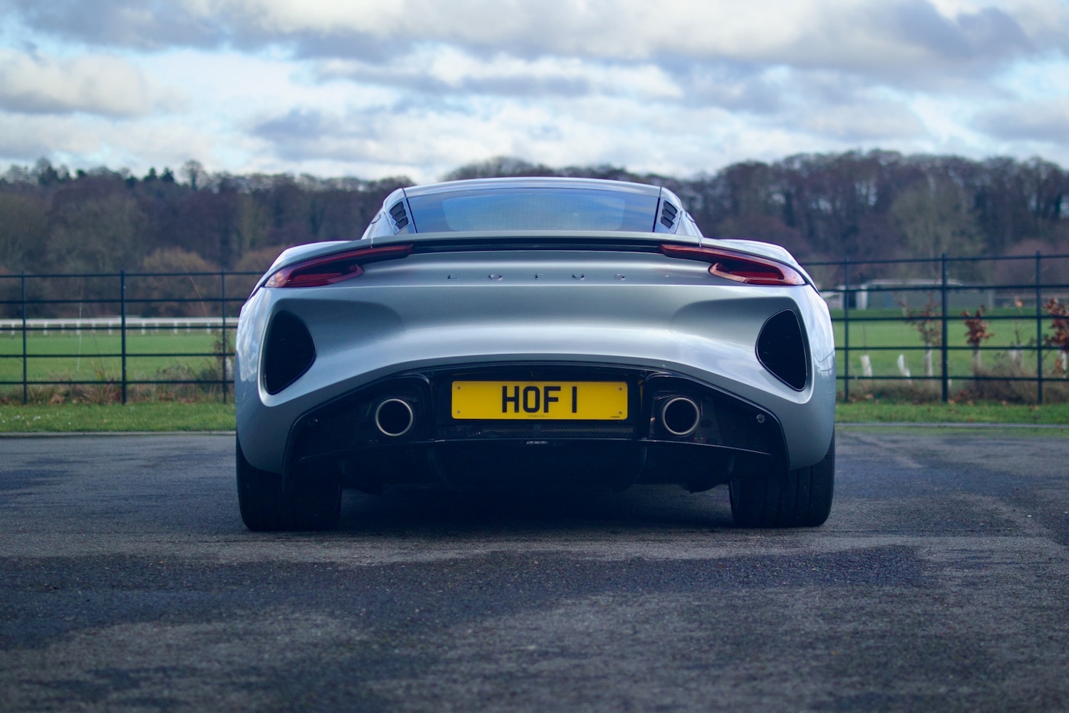 Used Lotus Emira 2024 for sale - 77271072: Photo 5