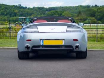 Used Aston Martin Vantage 2007 for sale - 71733745: Photo