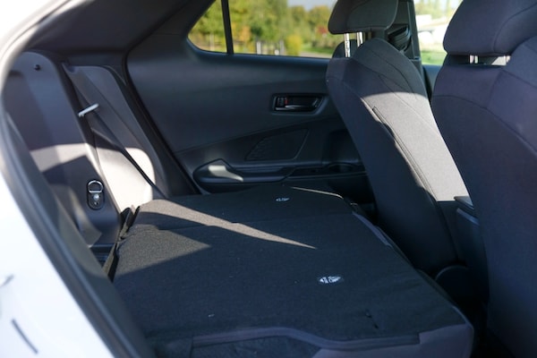 Used Toyota C-HR 2024 for sale - 76230984: Photo 28