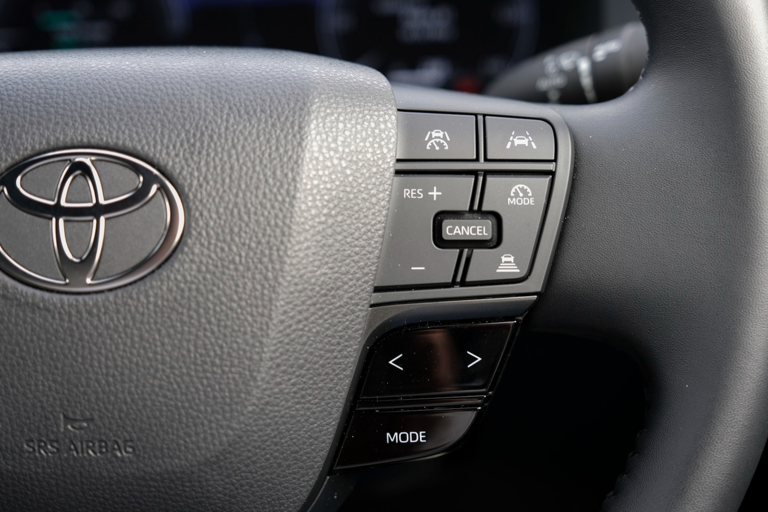 Used Toyota C-HR 2024 for sale - 76230984: Photo 57