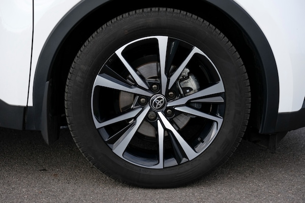 Used Toyota C-HR 2024 for sale - 76230984: Photo 57