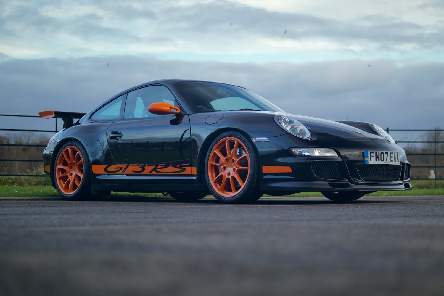 Used Porsche 911 2007 for sale - 77005447: Photo 2