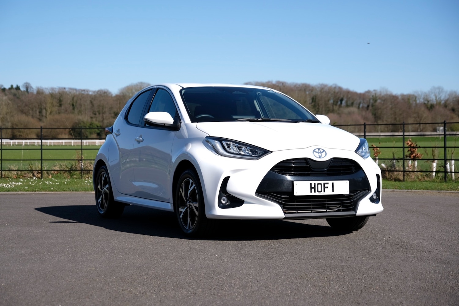 Used Toyota Yaris 2024 for sale - 77962054: Photo 1