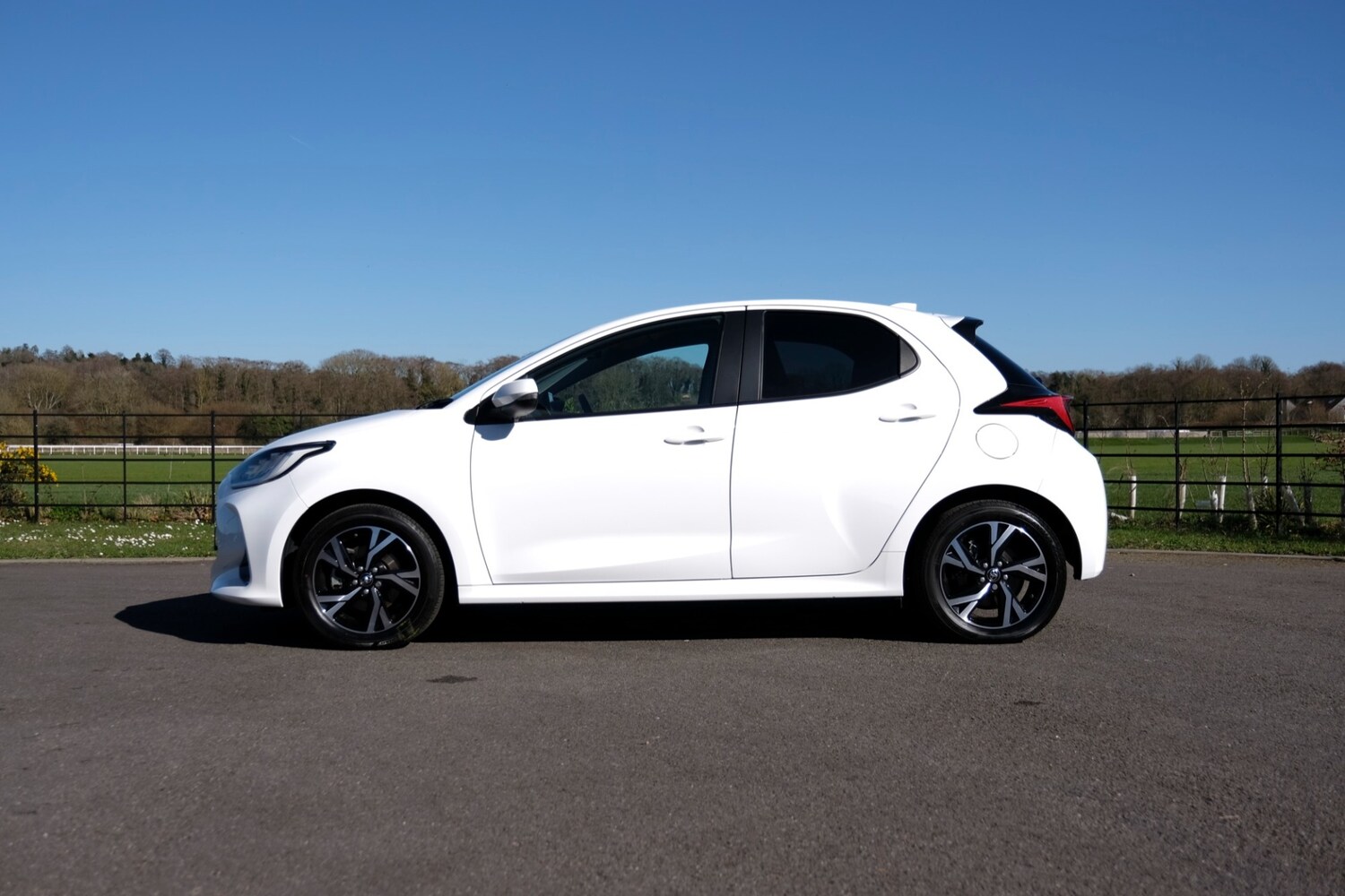 Used Toyota Yaris 2024 for sale - 77962054: Photo 6