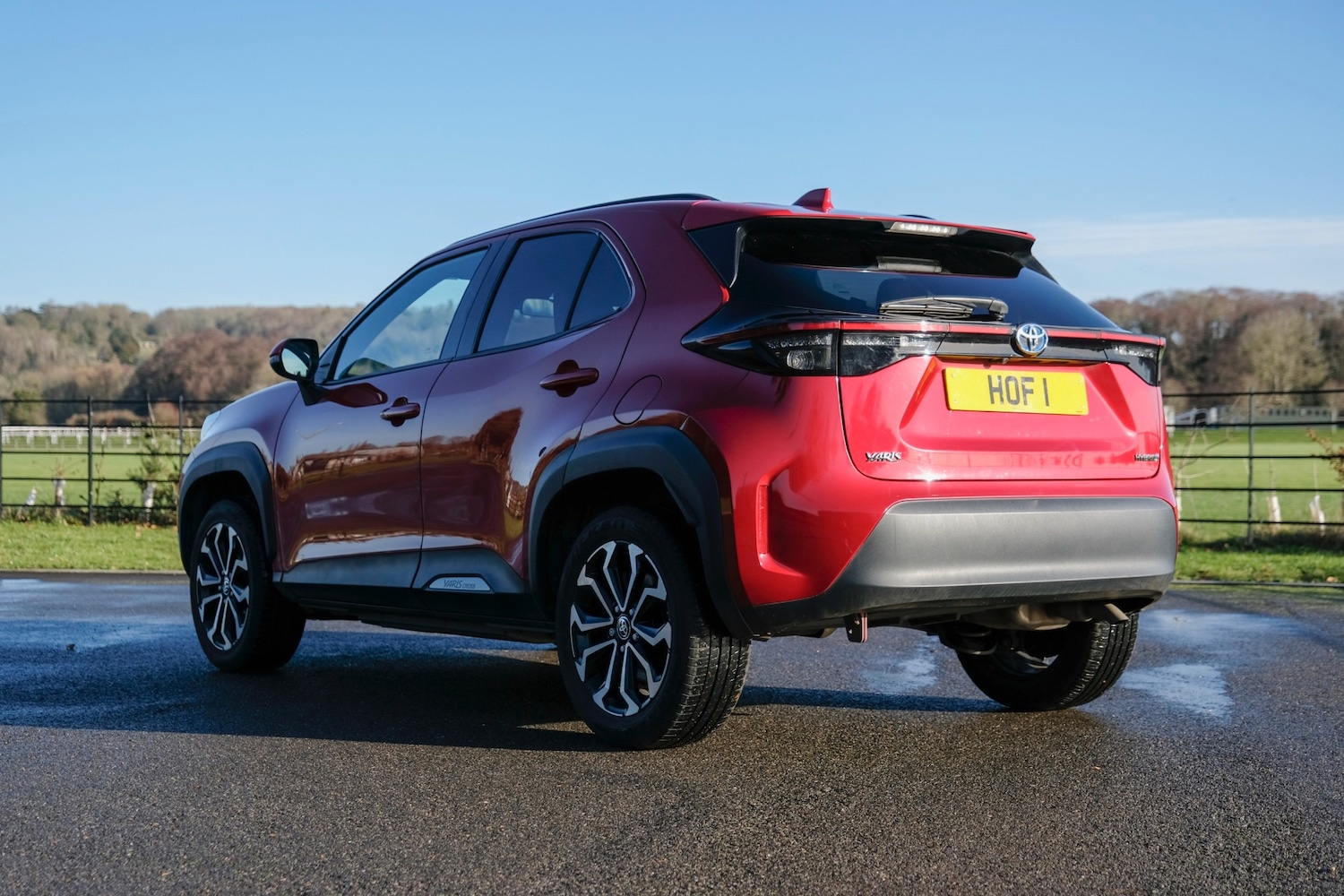 Used Toyota Yaris Cross 2023 for sale - 77135934: Photo 2