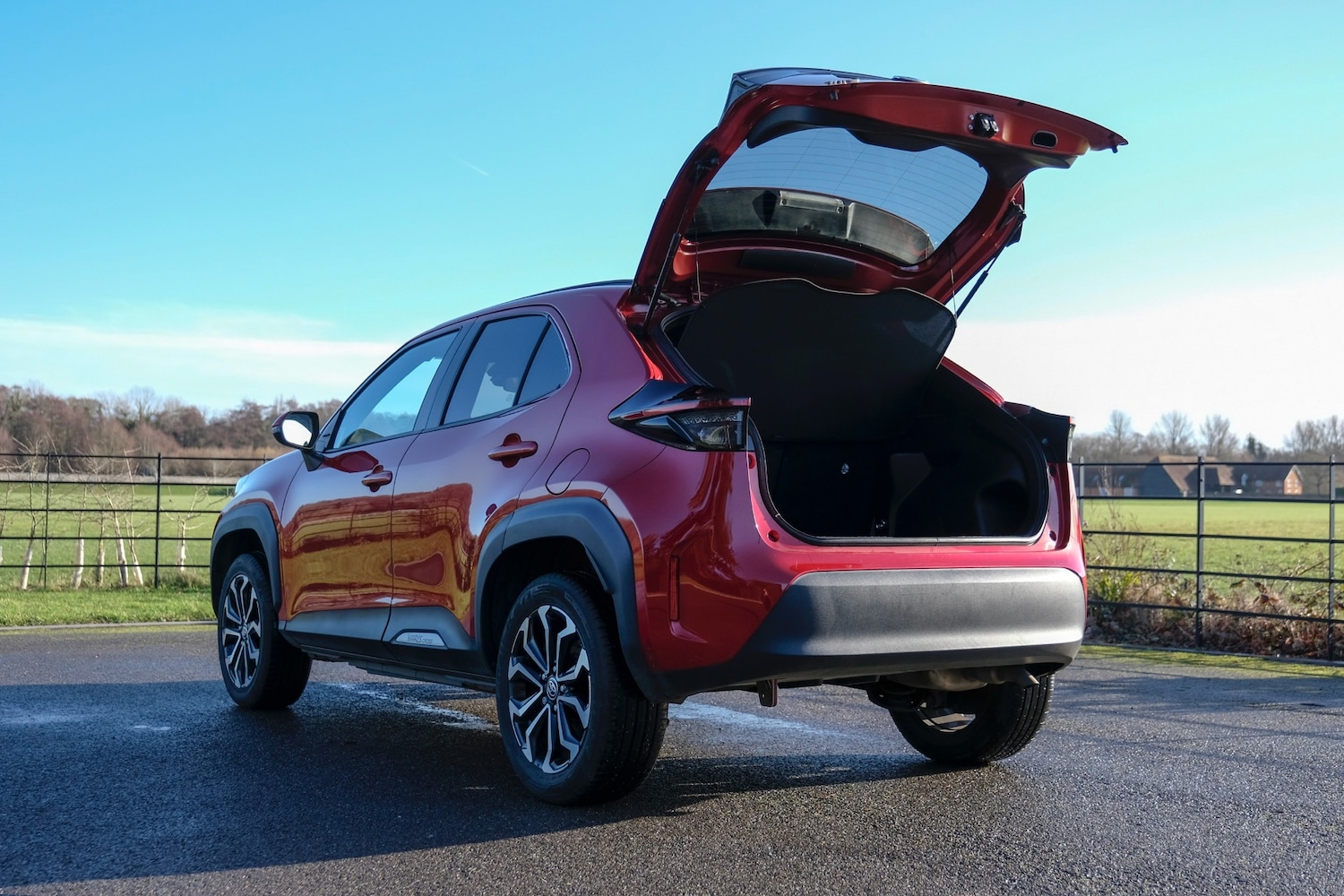 Used Toyota Yaris Cross 2023 for sale - 77135934: Photo 24