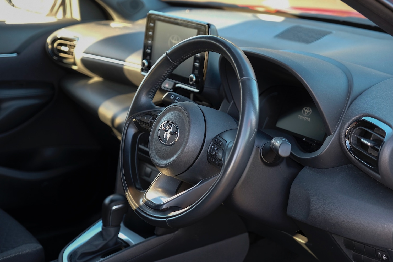 Used Toyota Yaris Cross 2023 for sale - 77135934: Photo 3