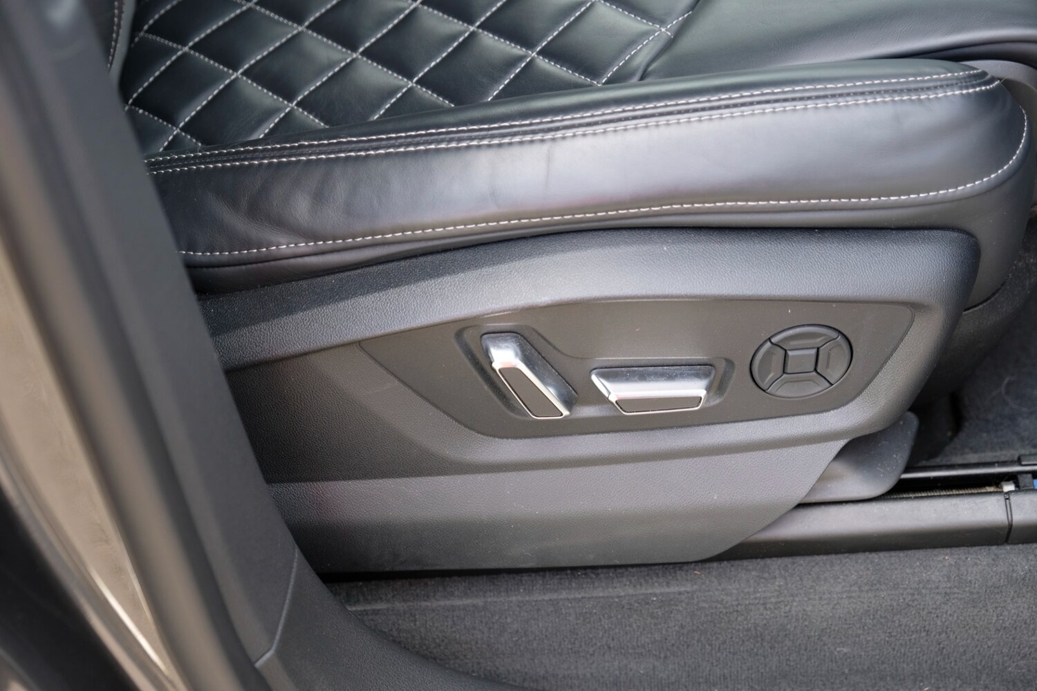 Used Audi Q8 2021 for sale - 77661999: Photo 20