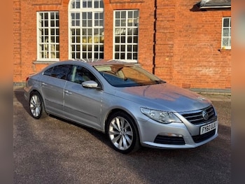 Used Volkswagen Passat 2011 for sale - 77495001: Photo