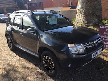 Used Dacia Duster 2016 for sale - 79760960: Photo
