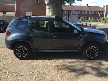 Used Dacia Duster 2016 for sale - 79760960: Photo