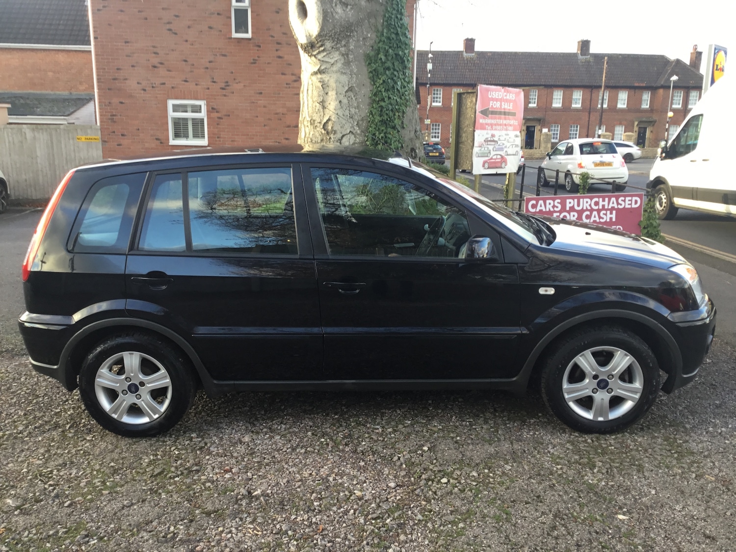 Used Ford Fusion 2011 for sale - 76627416: Photo 3