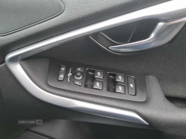 Used Volvo V40 2019 for sale - 77163935: Photo 18