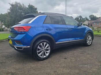 Used Volkswagen T-Roc 2019 for sale - 76014452: Photo