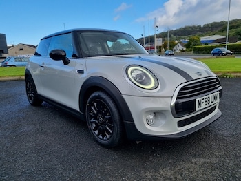 Used MINI Hatch 2018 for sale - 76359584: Photo