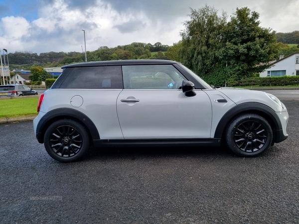 Used MINI Hatch 2018 for sale - 76359584: Photo 5