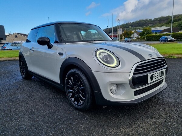Used MINI Hatch 2018 for sale - 73174262: Photo 1
