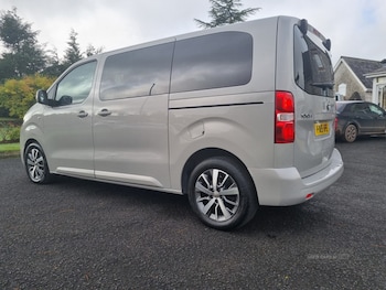 Used Toyota PROACE CITY Verso 2019 for sale - 79085635: Photo