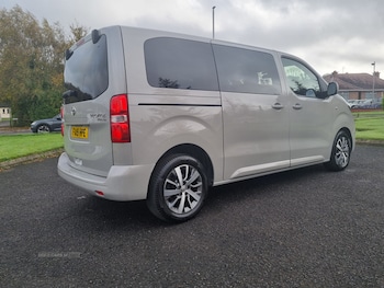 Used Toyota PROACE CITY Verso 2019 for sale - 79085635: Photo