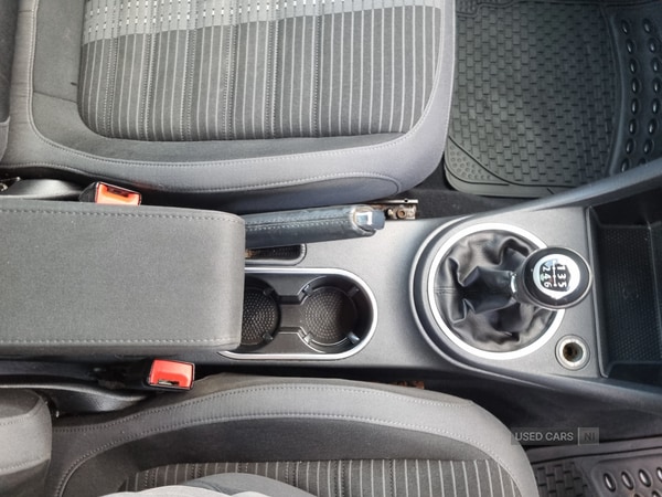 Used Volkswagen Beetle 2014 for sale - 74547055: Photo 21