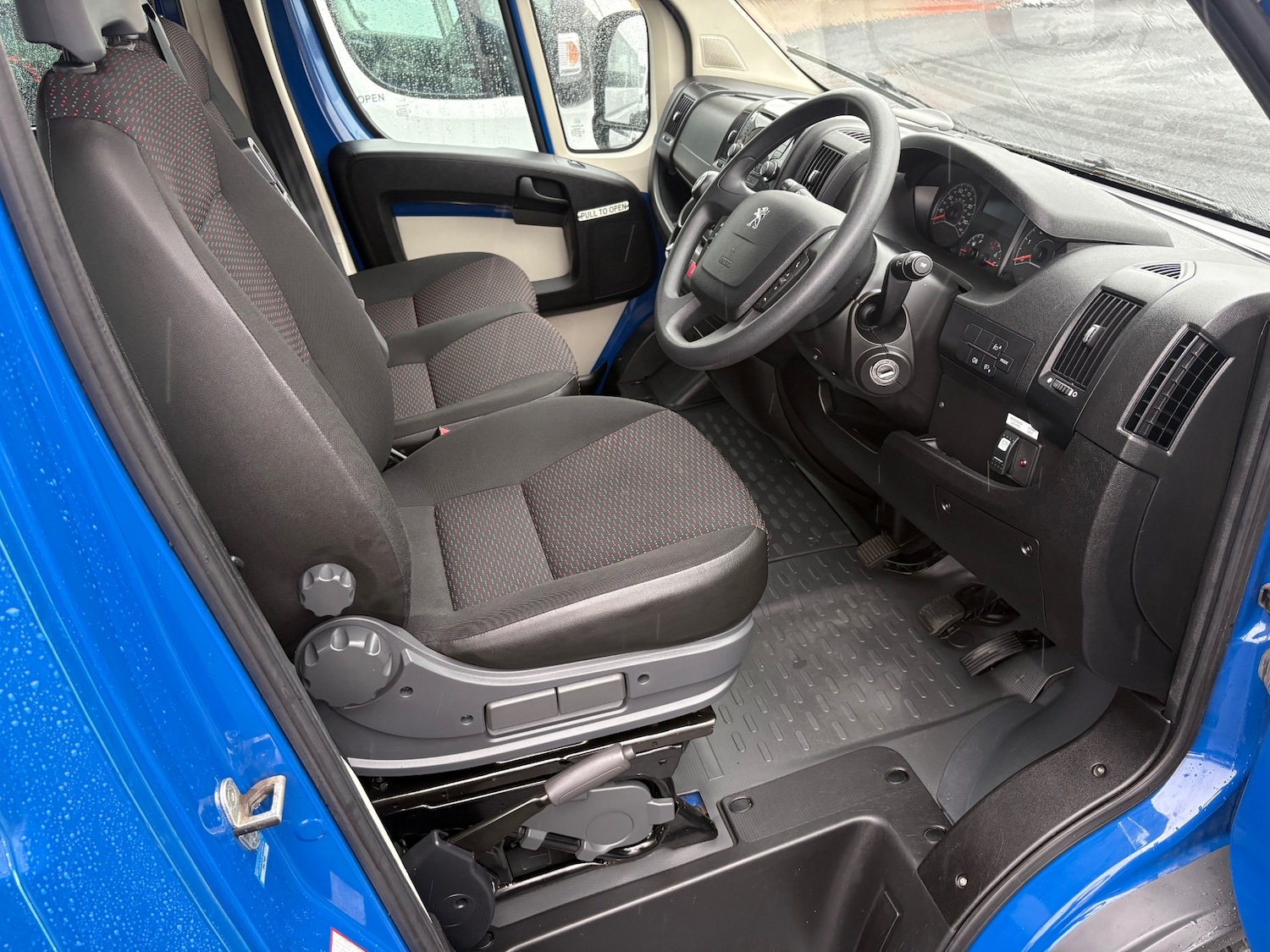 Used Peugeot Boxer 2018 for sale - 76324984: Photo 18