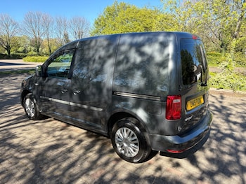Used Volkswagen Caddy 2018 for sale - 78425076: Photo