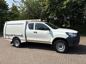 Used Toyota Hilux 2018 for sale - 79773890: Photo