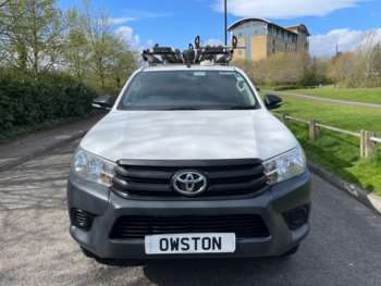 Used Toyota Hilux 2017 for sale - 74267990: Photo