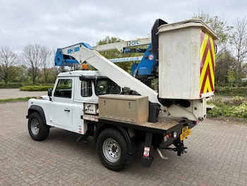 Used Land Rover Defender 2014 for sale - 78341196: Photo