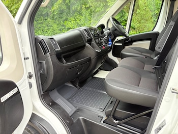 Used Peugeot Boxer 2020 for sale - 75561912: Photo