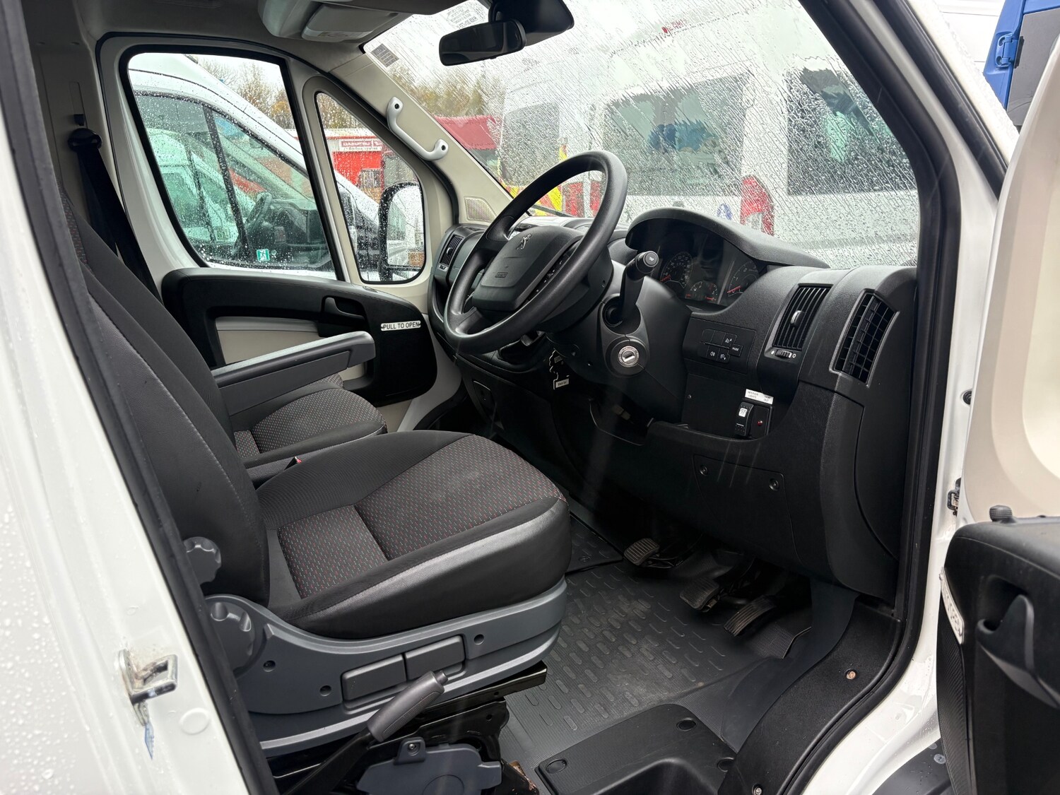 Used Peugeot Boxer 2017 for sale - 76353416: Photo 20