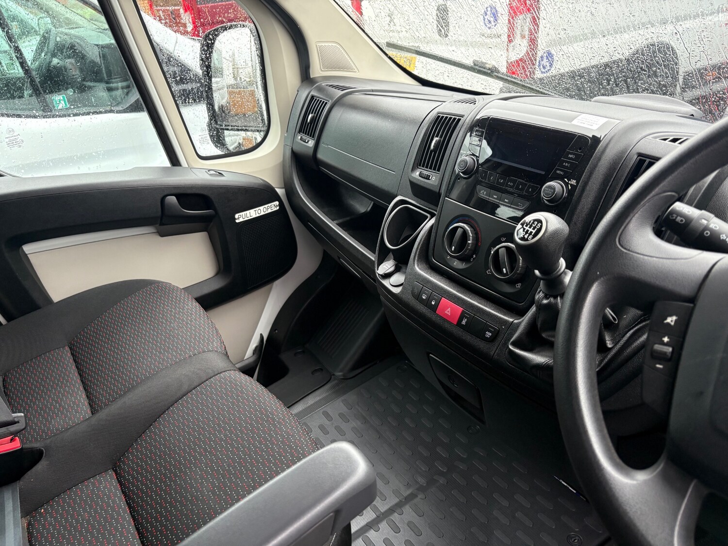 Used Peugeot Boxer 2017 for sale - 76353416: Photo 21