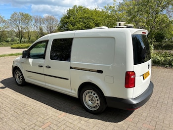 Used Volkswagen Caddy Maxi 2018 for sale - 78502833: Photo