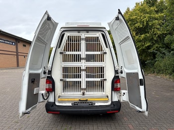 Used Volkswagen Transporter 2015 for sale - 79492259: Photo