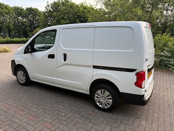 Used Nissan NV200 2015 for sale - 78953210: Photo
