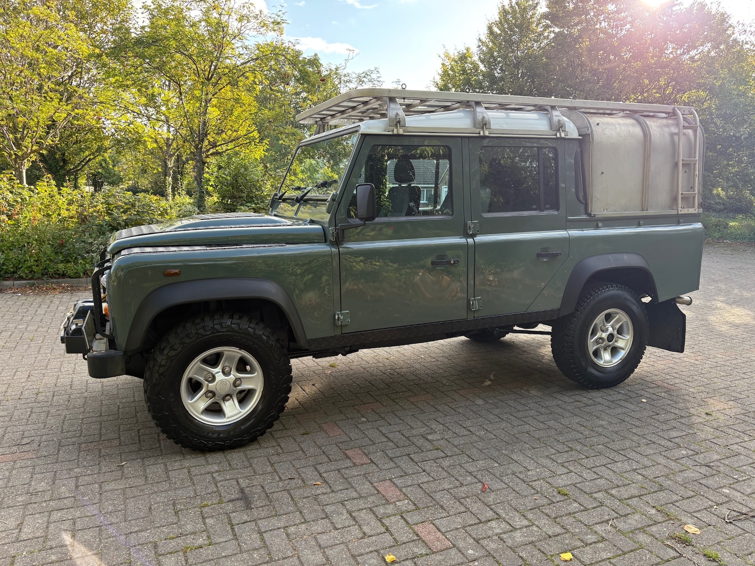 Used Land Rover Defender 2012 for sale - 76089387: Photo 3