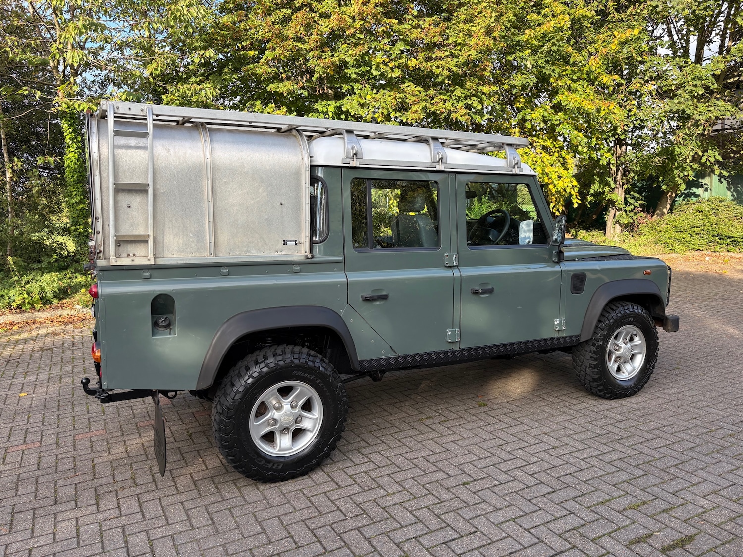 Used Land Rover Defender 2012 for sale - 76089387: Photo 6