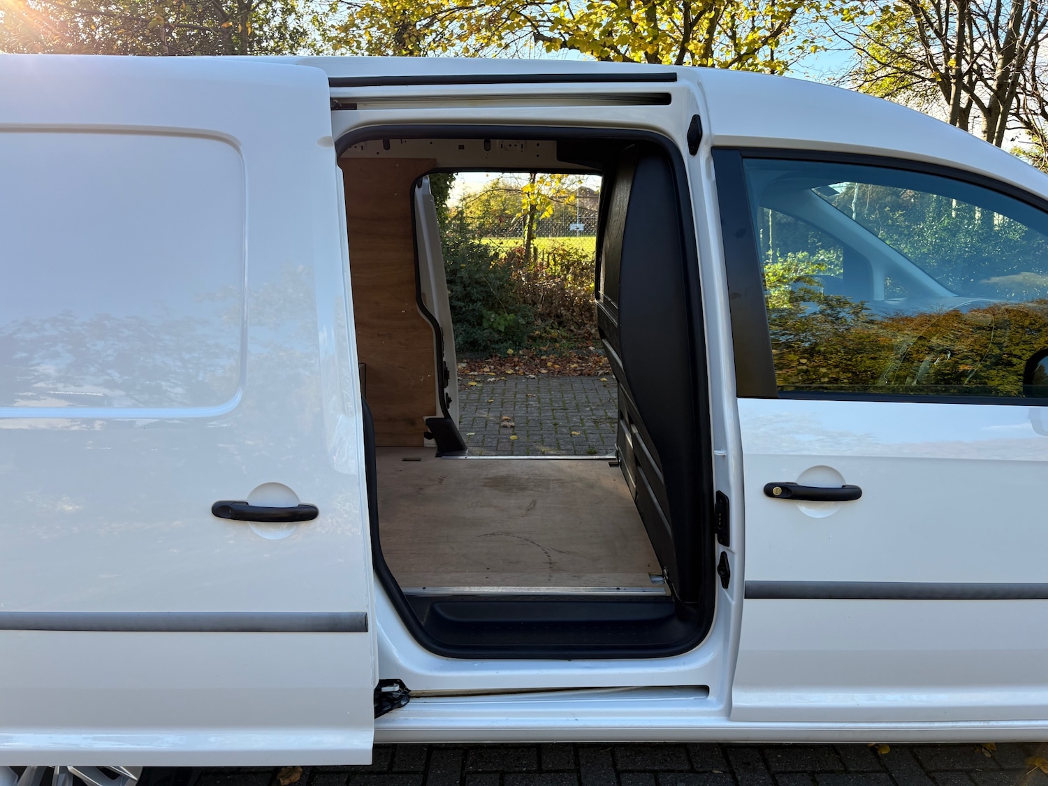 Used Volkswagen Caddy Maxi 2019 for sale - 76640435: Photo 12