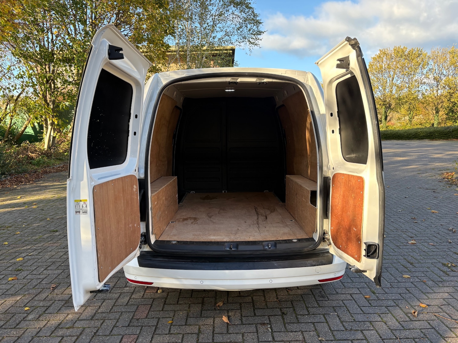 Used Volkswagen Caddy Maxi 2019 for sale - 76640435: Photo 9