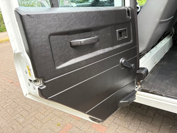 Used Land Rover Defender 2014 for sale - 75134233: Photo 12